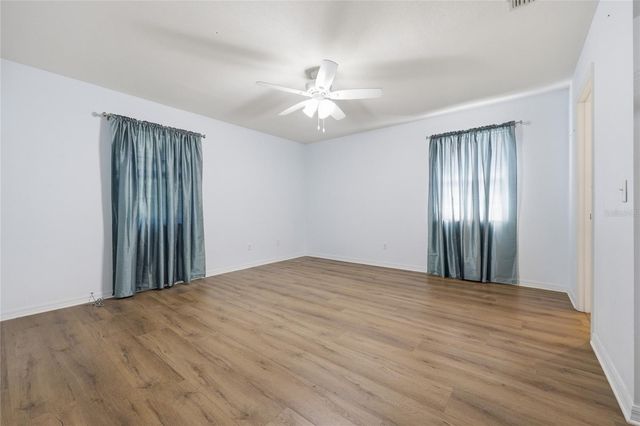 25249 SW 18TH AVENUE, Newberry, FL 32669