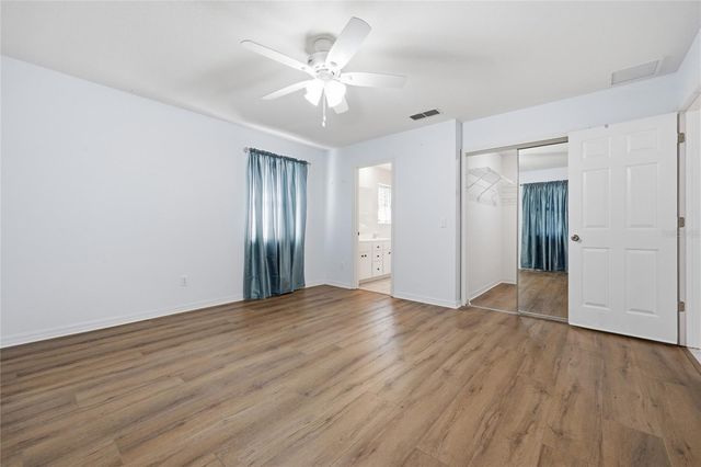 25249 SW 18TH AVENUE, Newberry, FL 32669