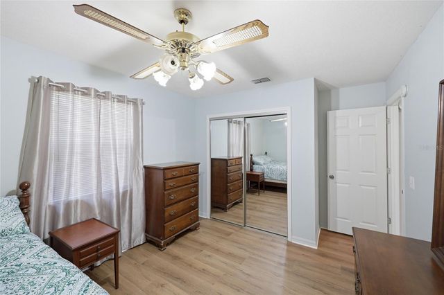25249 SW 18TH AVENUE, Newberry, FL 32669