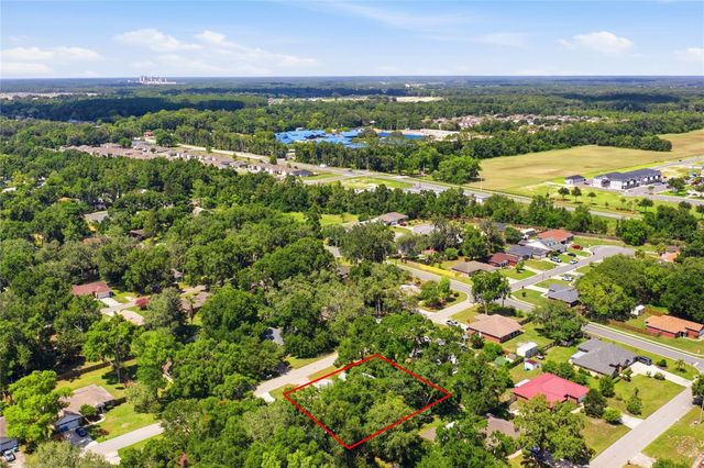 25249 SW 18TH AVENUE, Newberry, FL 32669