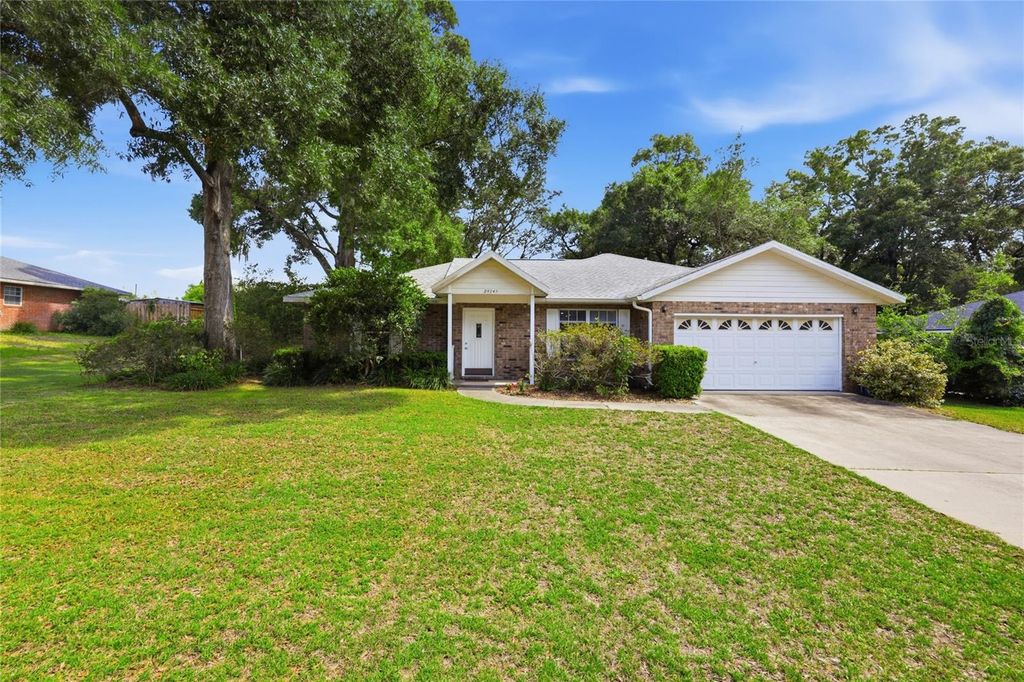 25249 SW 18TH AVENUE, Newberry, FL 32669