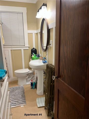 99 S Myers, Sharon, PA 16146