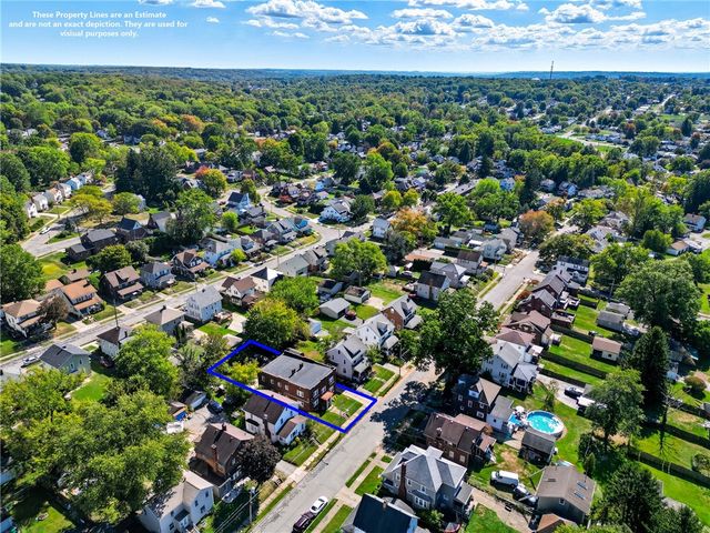 99 S Myers, Sharon, PA 16146