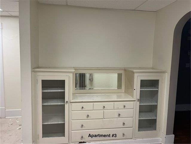 99 S Myers, Sharon, PA 16146