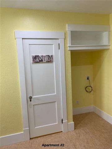 99 S Myers, Sharon, PA 16146