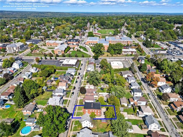 99 S Myers, Sharon, PA 16146