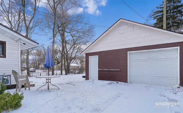 2109 Hoyt Street, Muskegon, MI 49444