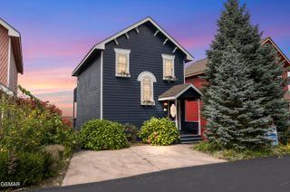 1386 Ski View Drive, Gatlinburg, TN 37738