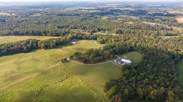 3795 Turnersville Rd, Cedar Hill, TN 37032