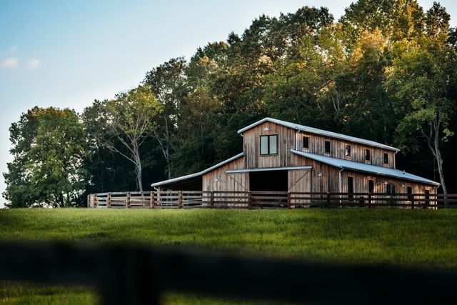 3795 Turnersville Rd, Cedar Hill, TN 37032