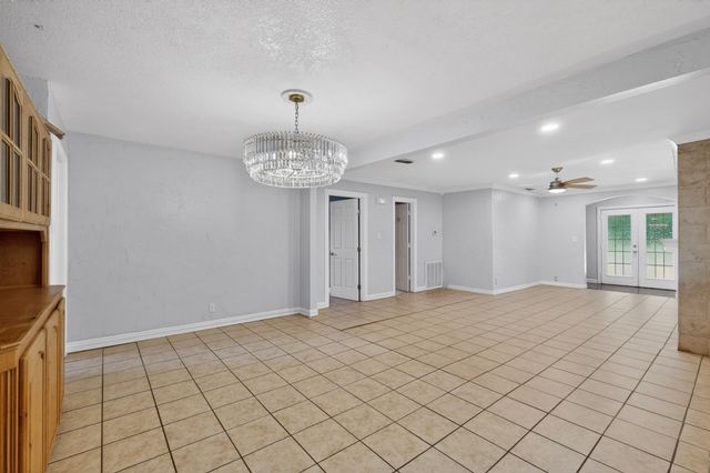513 Ten Mile Drive, Desoto, TX 75115