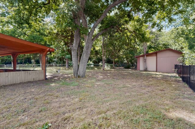 513 Ten Mile Drive, Desoto, TX 75115