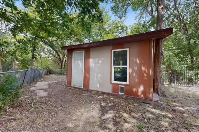 513 Ten Mile Drive, Desoto, TX 75115
