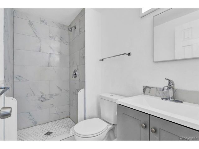 16219 E Linvale Ave, Aurora, CO 80013
