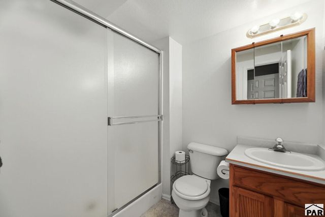 458 W Lookout Dr, Pueblo, CO 81007