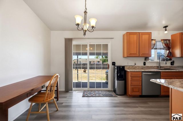 458 W Lookout Dr, Pueblo, CO 81007