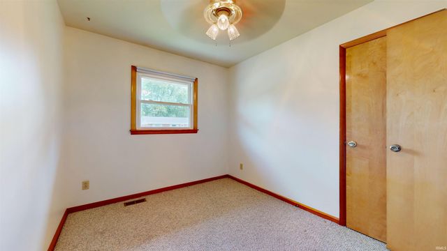 1914 N Thomas Avenue, Evansville, IN 47711