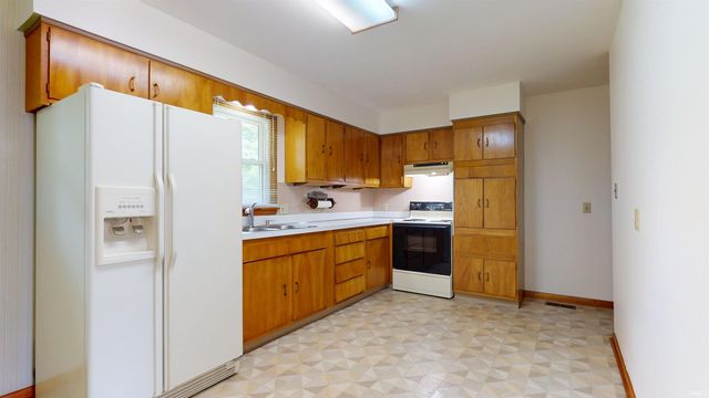1914 N Thomas Avenue, Evansville, IN 47711