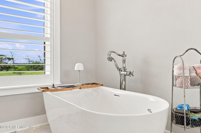 153 BEACHSIDE Drive, Ponte Vedra Beach, FL 32082