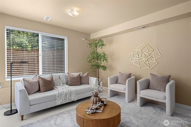 2421 NE 180th Street, Shoreline, WA 98155