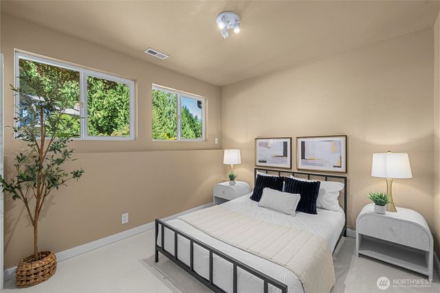 2421 NE 180th Street, Shoreline, WA 98155