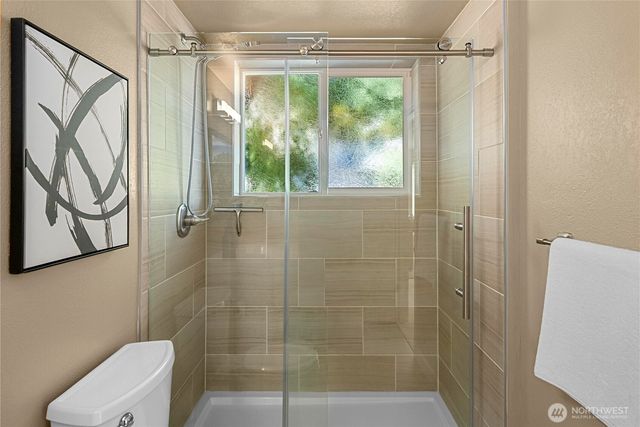 2421 NE 180th Street, Shoreline, WA 98155