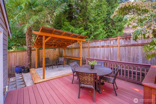2421 NE 180th Street, Shoreline, WA 98155