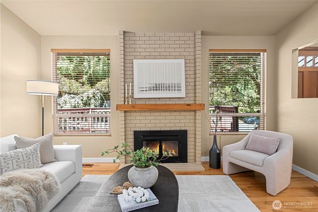 2421 NE 180th Street, Shoreline, WA 98155