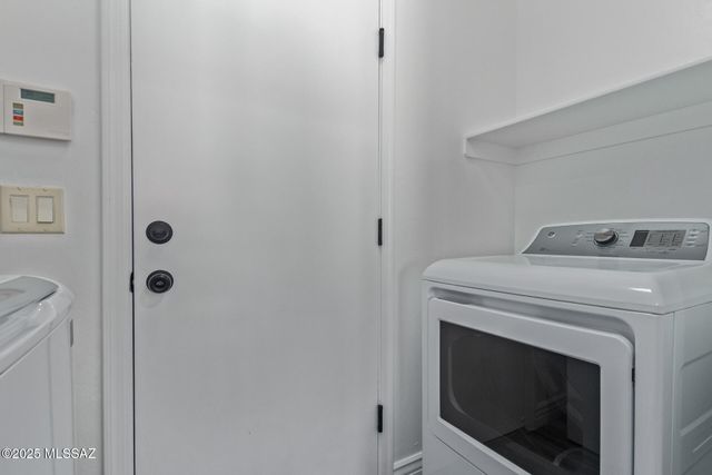 6613 S Chinese Lanterns Drive, Tucson, AZ 85756