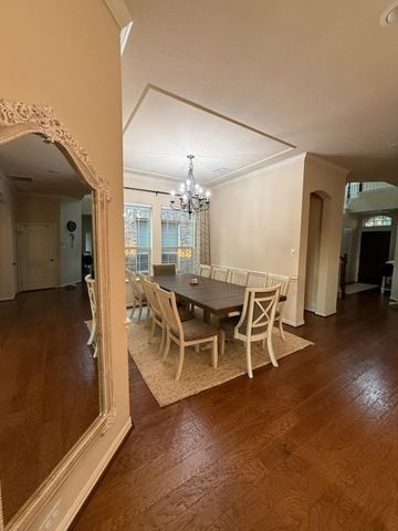 300 Eastland Drive, Lewisville, TX 75056