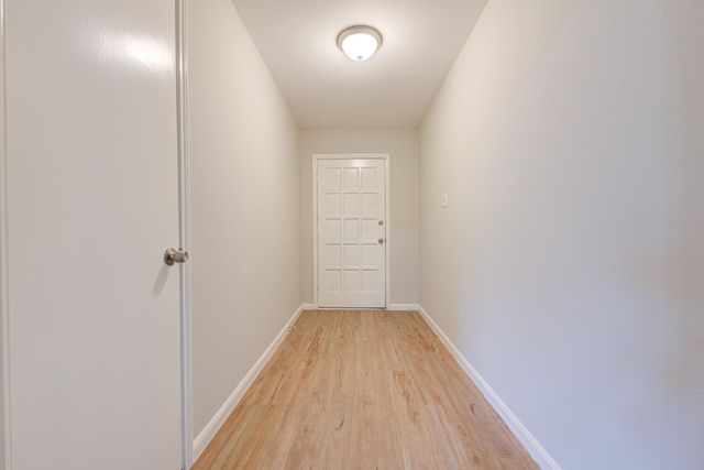 2035 Deerhurst Lane, Houston, TX 77088