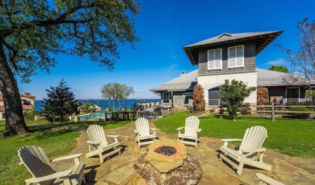 112 Pinnacle Club Drive, Mabank, TX 75156