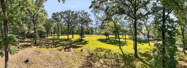 112 Pinnacle Club Drive, Mabank, TX 75156