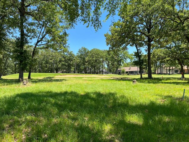 112 Pinnacle Club Drive, Mabank, TX 75156