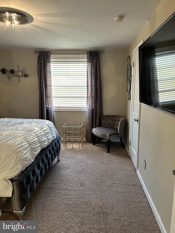 777 BENNINGTON RD, Folcroft, PA 19032