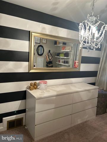 777 BENNINGTON RD, Folcroft, PA 19032