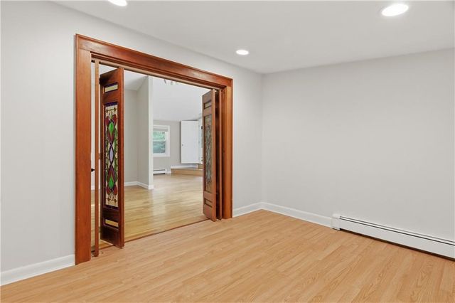 8 Ledgemont Drive, Lincoln, RI 02865