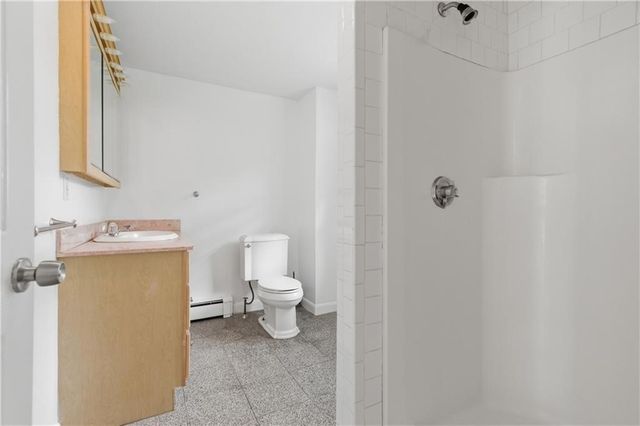 8 Ledgemont Drive, Lincoln, RI 02865