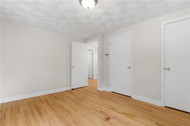 8 Ledgemont Drive, Lincoln, RI 02865