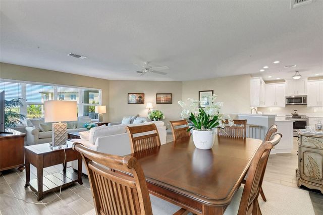 3450 77TH STREET W 201, Bradenton, FL 34209