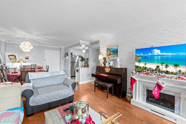 305 N Pompano Beach Blvd 510, Pompano Beach, FL 33062