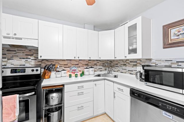 305 N Pompano Beach Blvd 510, Pompano Beach, FL 33062