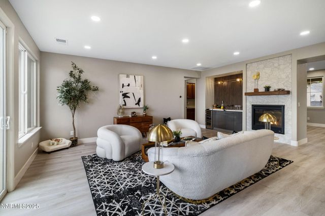 1120 University Park Court, Reno, NV 89512