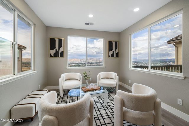 1120 University Park Court, Reno, NV 89512