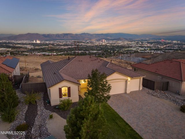 1120 University Park Court, Reno, NV 89512