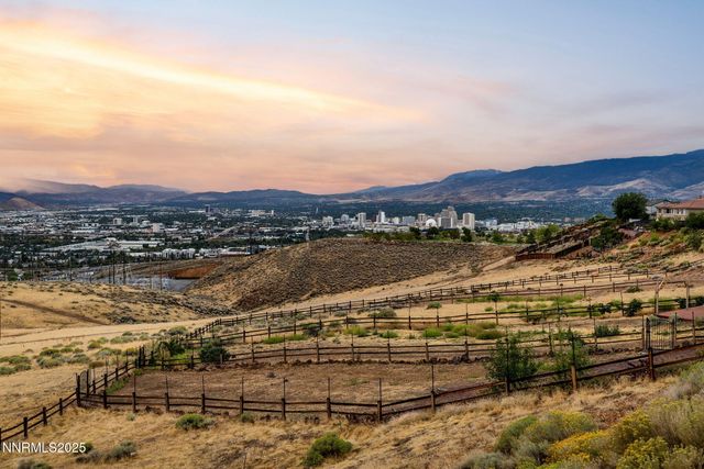 1120 University Park Court, Reno, NV 89512