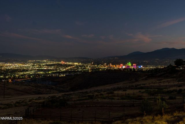 1120 University Park Court, Reno, NV 89512