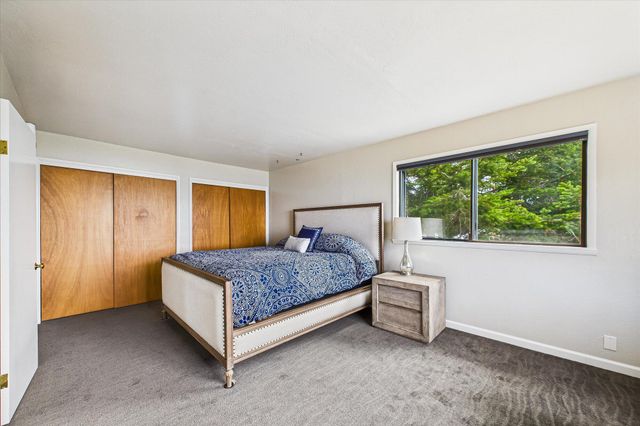 82 Fawn Drive, Shelter Cove, CA 95589