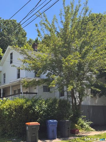 71 Yale Street, Meriden, CT 06450