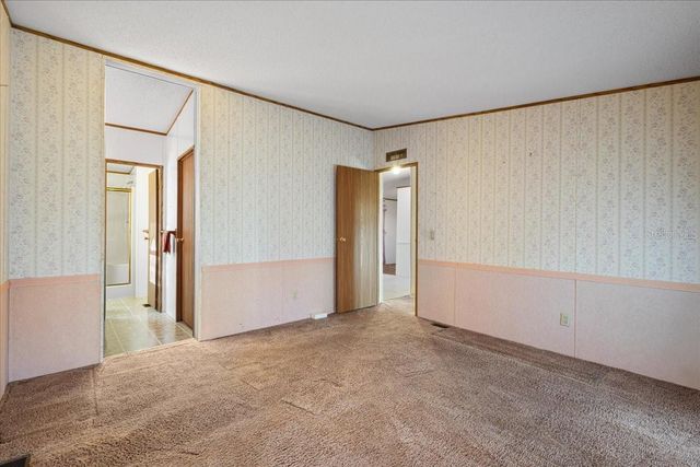 14430 E LEVY STREET, Williston, FL 32696